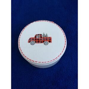 Christmas Pickup Truck Ceramic Container Size-@6 3/4”x @3 1/2” NWT